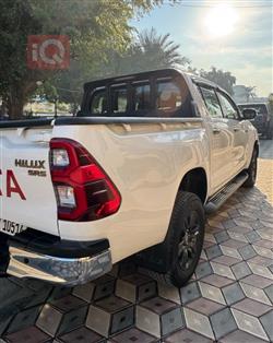 تويوتا هايلوكس